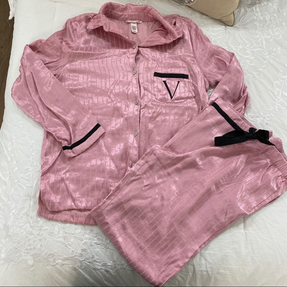 Victoria’s Secret Pajama Set